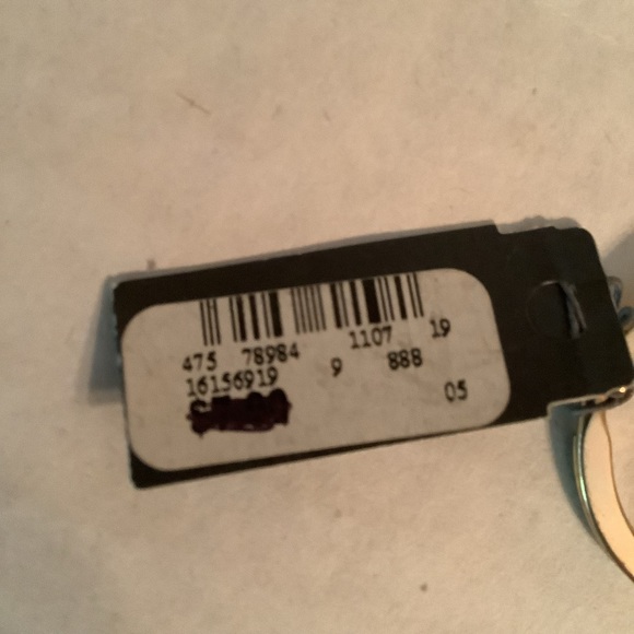 Avenue Butterfly Keychain New - Picture 6 of 7